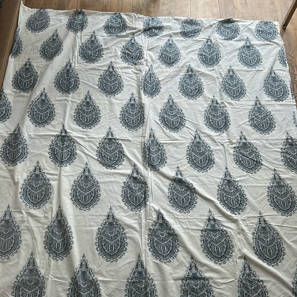 White and Navy Duvet cover, 100% Cotton